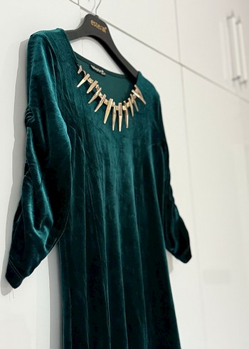 Zincir Detaylı Uzun Kadın Abiye Elbise - Görsel 5