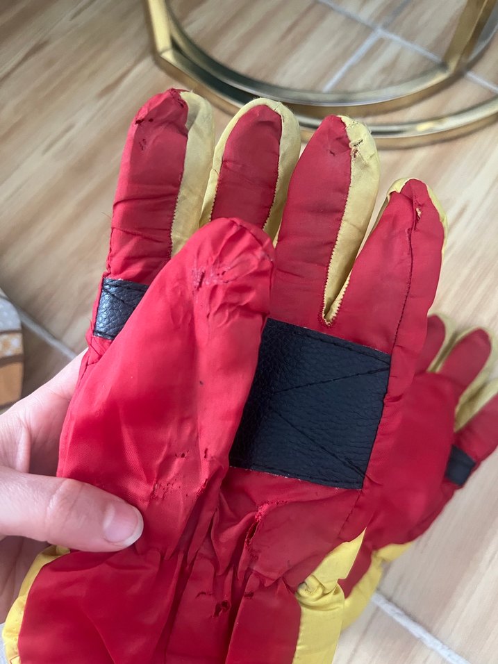 Kırmızı Trendy Erkek Eldivenleri - Görsel 2