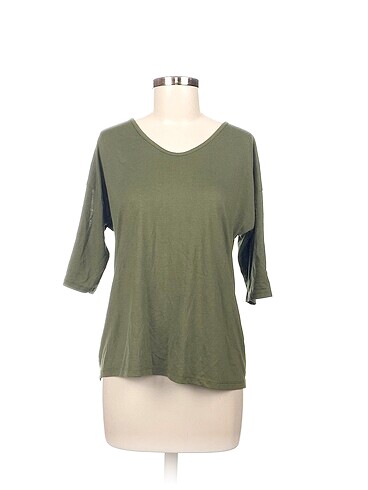 Ikiler T-shirt %70 İndirimli.