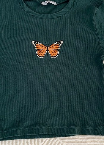 Kelebek Baskılı Uzun Kollu Kız Tişörtü - Görsel 3