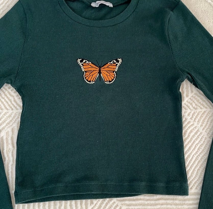 Kelebek Baskılı Uzun Kollu Kız Tişörtü - Görsel 3