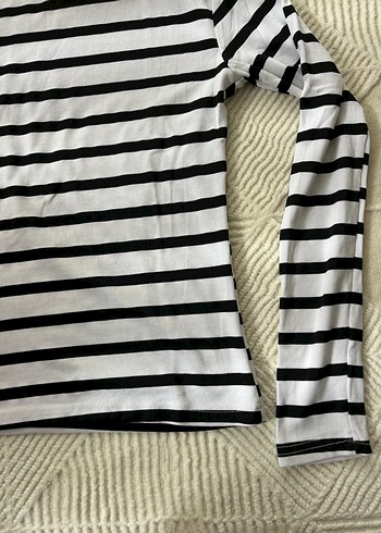 Düğmeli Çizgili Hamile Bluzu - Görsel 2