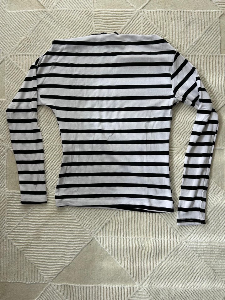 Düğmeli Çizgili Hamile Bluzu - Görsel 3