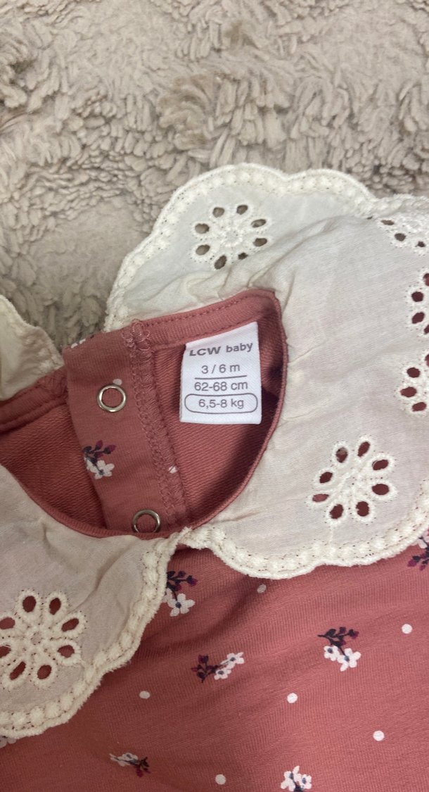 Dantel Yakalı Bebek Tulumu - Görsel 3