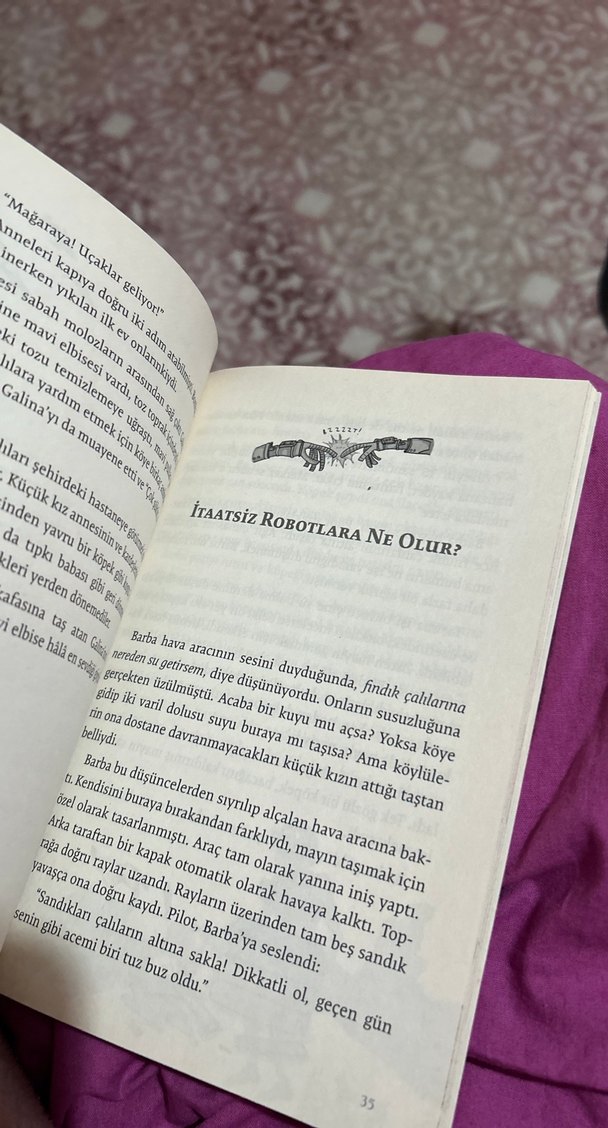 İki Robot: Fabrika Hatası - Miyase Sertbarut - Görsel 3