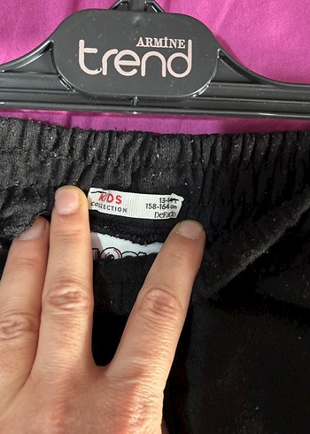 Siyah Baskılı Rahat Kesim Kadın Eşofman - Görsel 4