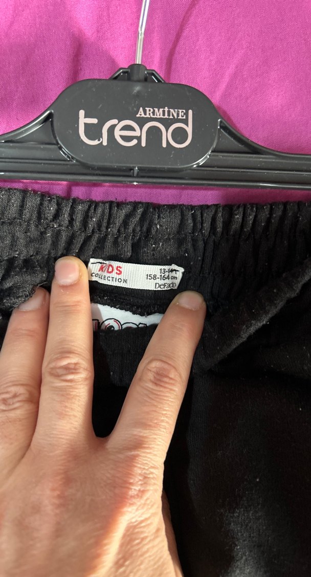 Siyah Baskılı Rahat Kesim Kadın Eşofman - Görsel 4