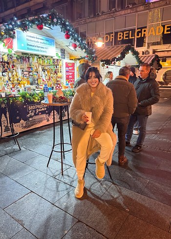 Bej Uzun Kadın Kürk - Görsel 2