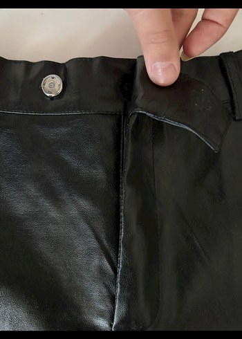 Siyah deri şort/ bermuda - Görsel 2