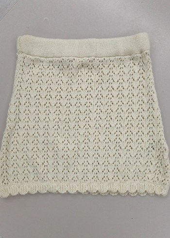 Koton Kız Çocuk Ajurlu Triko Süveter ve Mini Etek ikili Takım. - Görsel 4