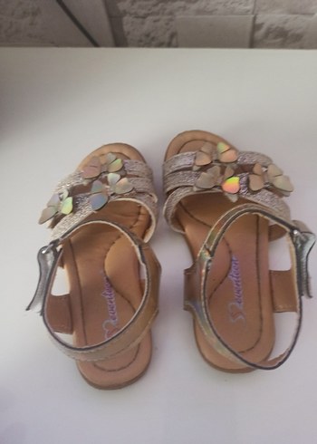 Kelebek Süslemeli Kız Çocuk Sandalet - Görsel 2