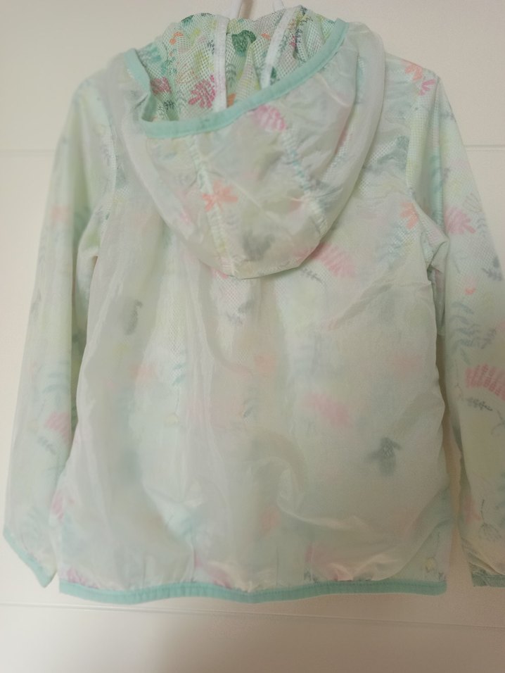 Kız Çocuk Kapüşonlu Şeffaf Tie-Dye Yağmurluk - Görsel 3