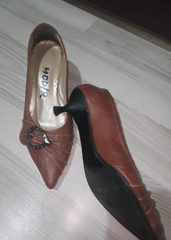 Kahverengi Deri Topuklu Kadın ayakkabı - Görsel 2