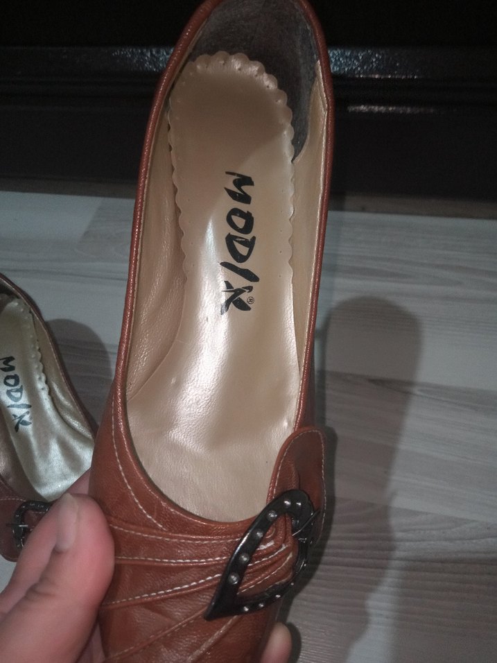 Kahverengi Deri Topuklu Kadın ayakkabı - Görsel 3