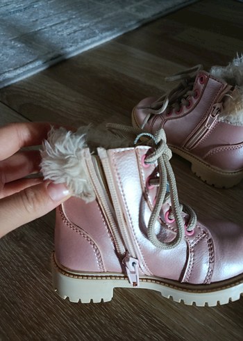 Kız Çocuk Pembe Kürklü Lastik Bot - Görsel 5
