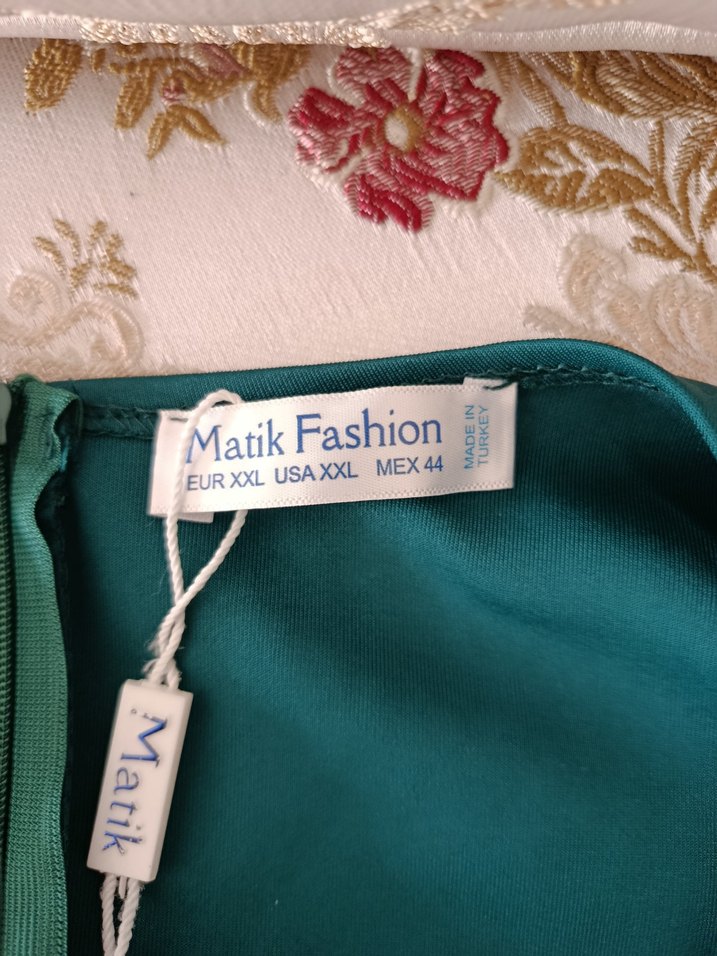 Yeşil Parlak V Yaka Uzun Abiye Elbise - Görsel 3