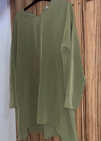 Kadın Haki V Yakalı Uzun Kollu Tunik - Görsel 2