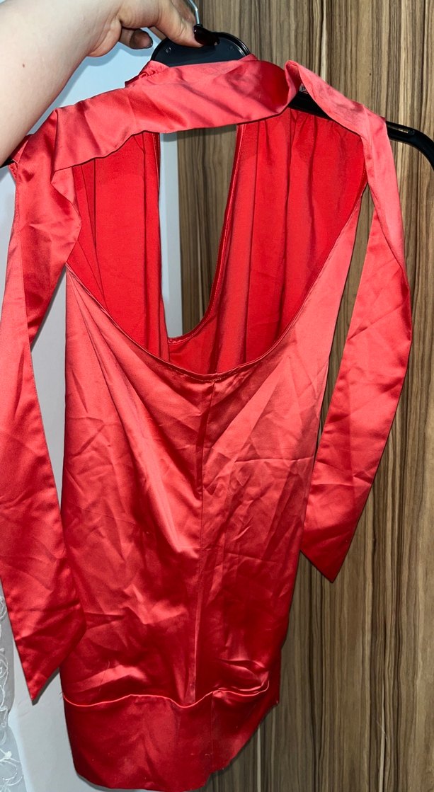 Kırmızı Saten V Yaka Kadın Tulum - Görsel 2