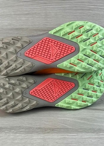 Nike koşu ayakkabısı Air Zoom Terra Kiger 6 Arazi - Görsel 4