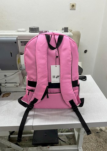 Renkli Baskılı Pembe Kadın Spor Sırt Çantas Nike Jordan ı - Görsel 5