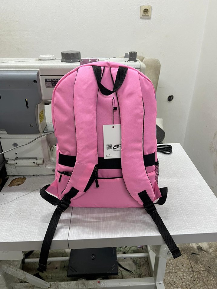 Renkli Baskılı Pembe Kadın Spor Sırt Çantas Nike Jordan ı - Görsel 5