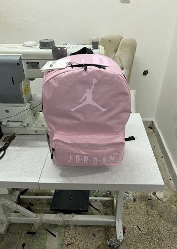 Pembe Baskılı Fermuarlı Kadın Sırt Çantası Nike Jordan - Görsel 2