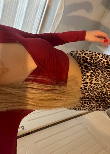 Parlak kırmızı crop - Görsel 2