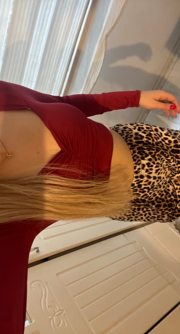 Parlak kırmızı crop - Görsel 2