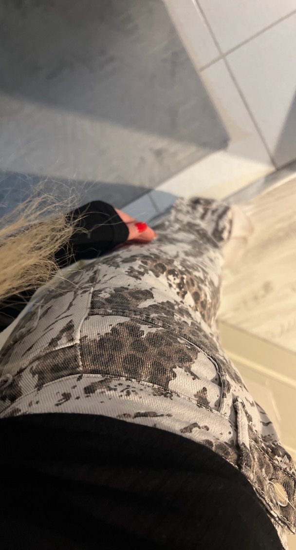 Gri Batik Desenli Salaş Kadın Kot Pantolon - Görsel 3