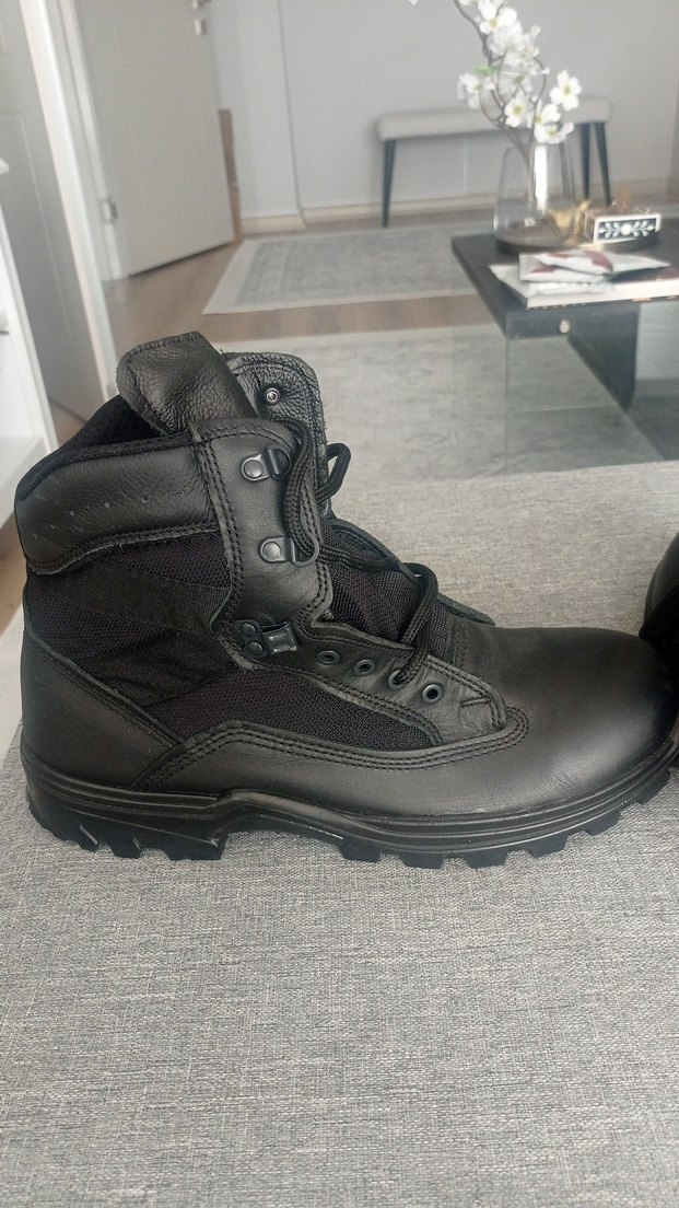 Siyah Erkek Bot 44 numara - Görsel 3