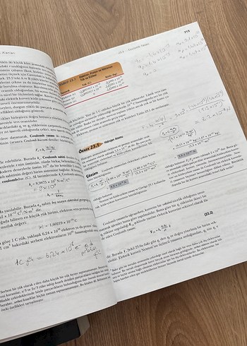 Serway-Beichner Fizik 1 ve 2 Seti - Görsel 3