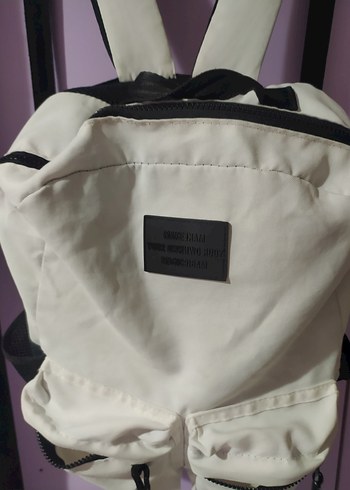 Beyaz Fermuarlı Kadın Sırt Çantası - Görsel 4
