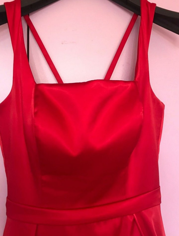 Parlak Kırmızı Uzun Drapeli Abiye - Görsel 3