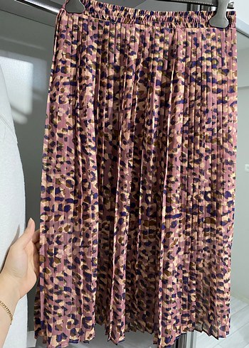 Pileli desenli astarlı midi Etek - Görsel 2