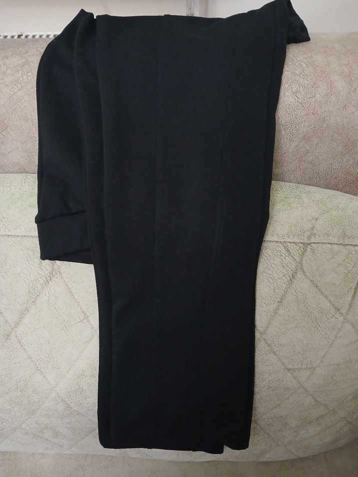 Siyah, Dar Kesim Tayt Pantolon - Görsel 3