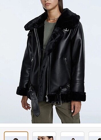 Stradivarius Biker Mont