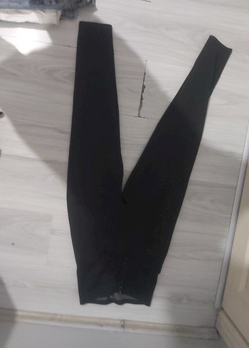 Siyah Elastik Midi Kadın Tayt - Görsel 3