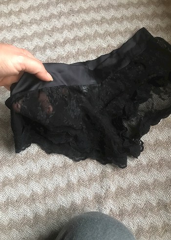 Dantel Detaylı Siyah Gotik Tül çamaşır - Görsel 3