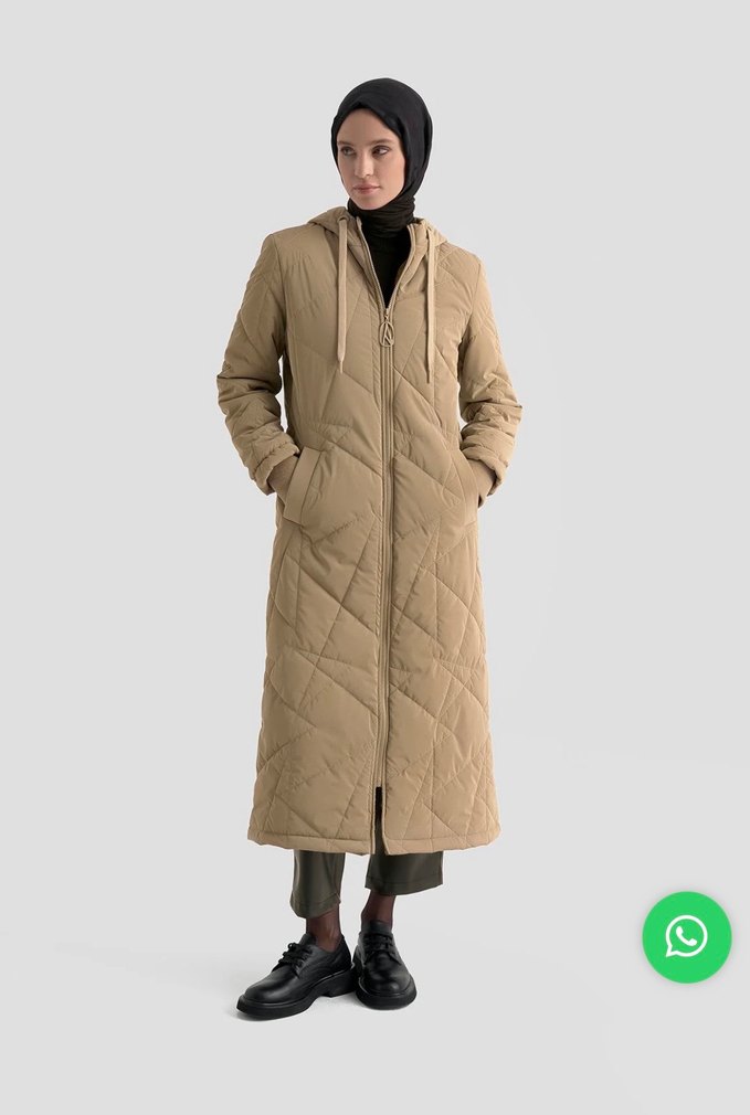 Armine marka
Bej Kapüşonlu Fermuarlı Kadın Ceket - Görsel 2