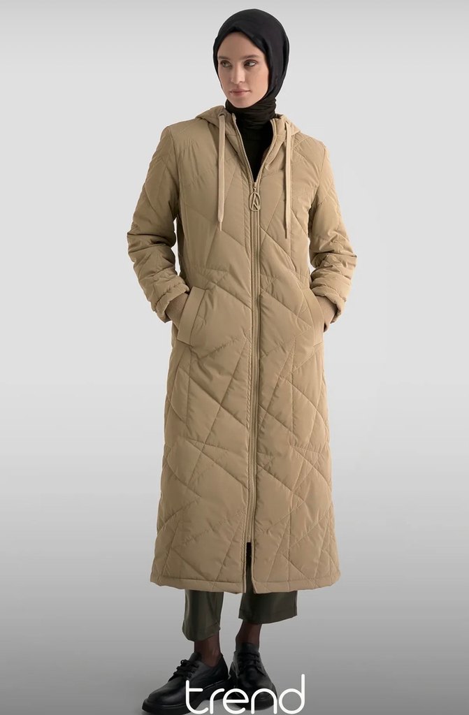 Armine marka
Bej Kapüşonlu Fermuarlı Kadın Ceket - Görsel 4