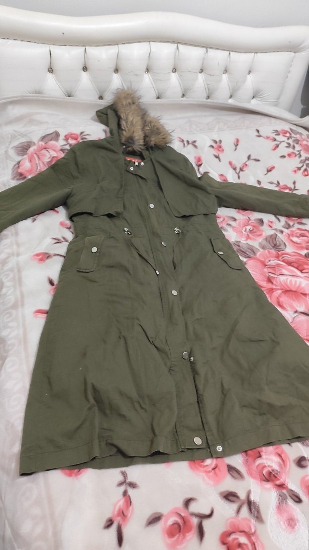 Kürk Detaylı Sıcak Kışlık Kadın Mont - Görsel 3