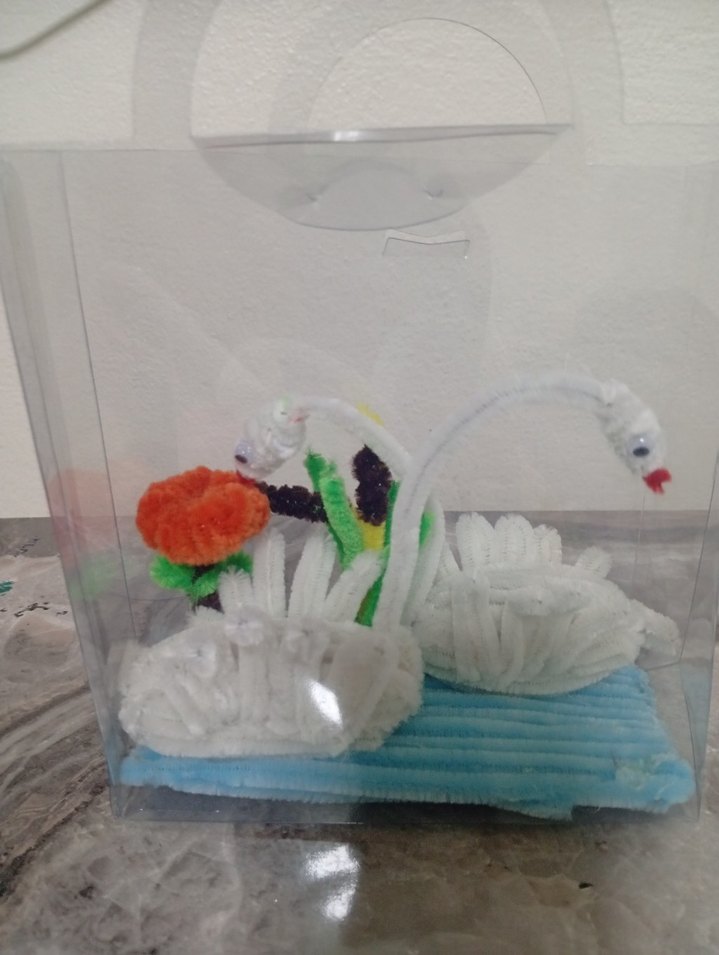 şönil Renkli Beyaz Kuğu hediyelik - Görsel 3