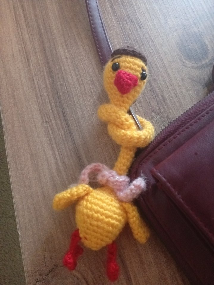 Amigrumi ördek çanta süsü - Görsel 2