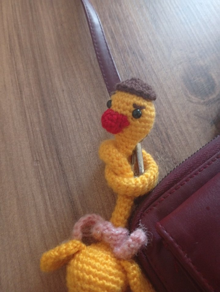 Amigrumi ördek çanta süsü - Görsel 3