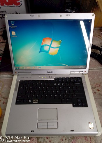 Ekranlı DVD player fiyatına büyük ekranlı DELL laptop - Görsel 10