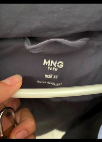 Mango Kapüşonlu Puff Mont - Görsel 3