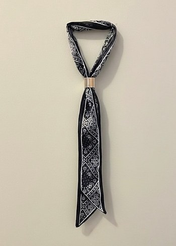 Kalın yumoş fularlı Sweatshirt - Görsel 3