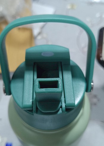 Yeşil Çift Katmanlı Vakumlu Termos - Görsel 3