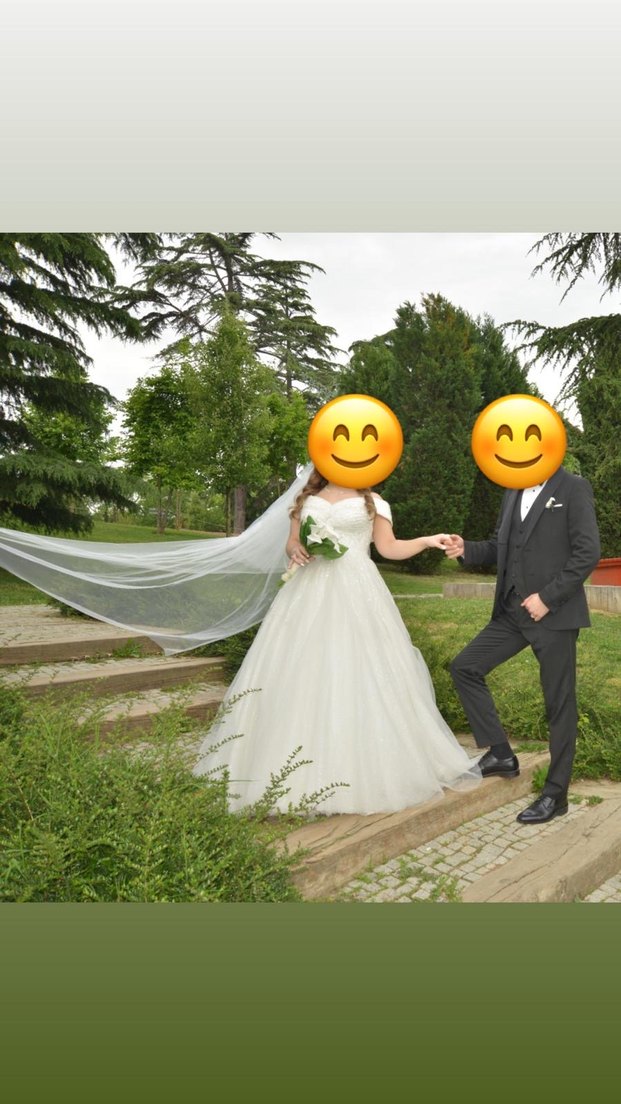 Madonna yaka işlemeli gelinlik - Görsel 3