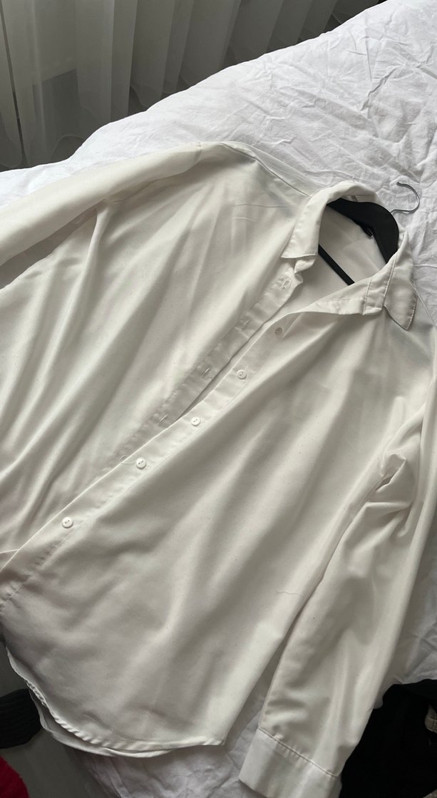 Düğmeli Beyaz Keten Kadın Gömlek - Görsel 2